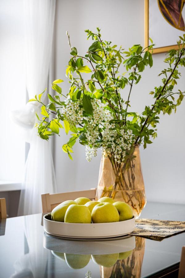 Cozy 2 Bedroom Apartment In Riga Centre エクステリア 写真
