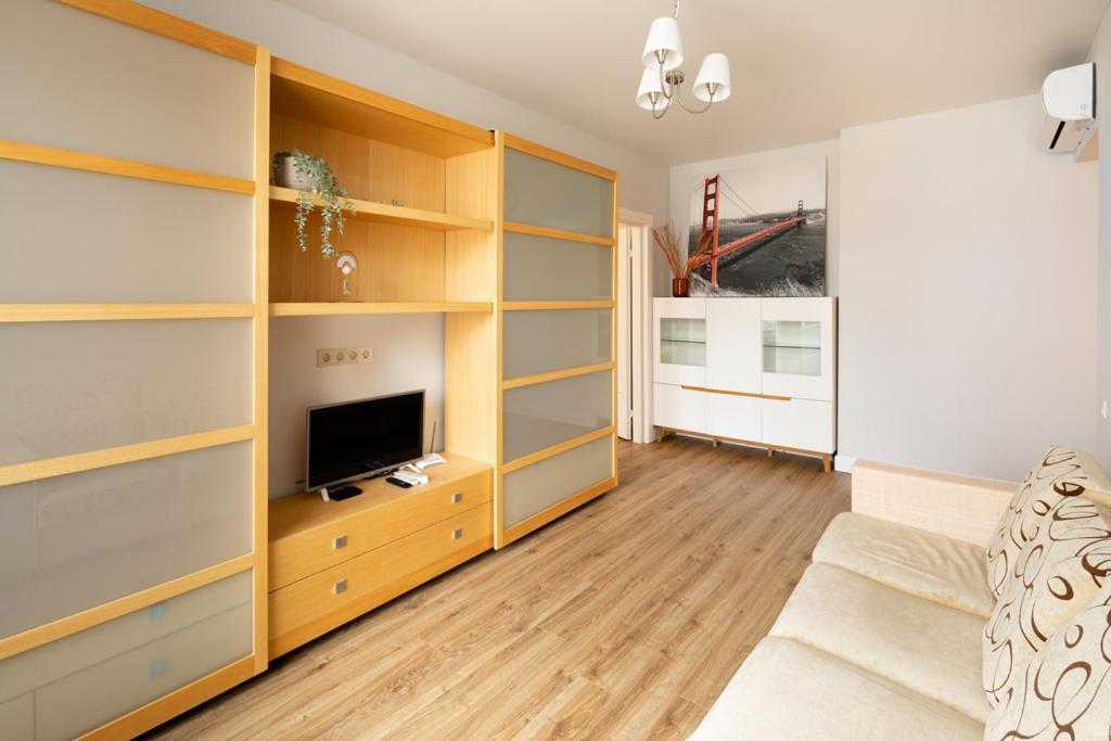 Cozy 2 Bedroom Apartment In Riga Centre エクステリア 写真